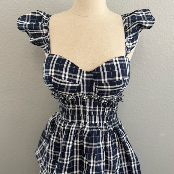 Mable Tiered Midi Dress Ruffle Sleeve Size Small EUC - Picture 3 of 9